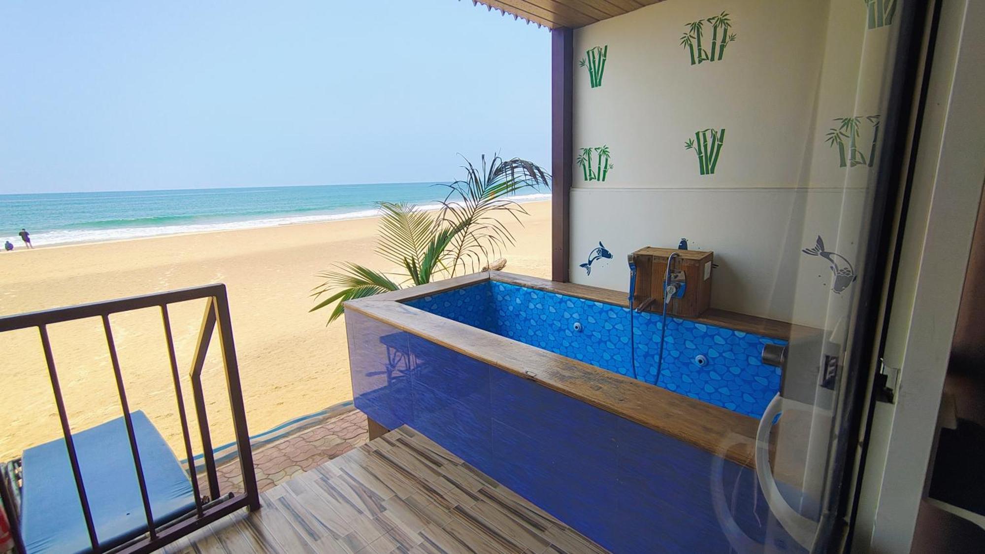 Darsy Residency Hotel Agonda Exterior photo